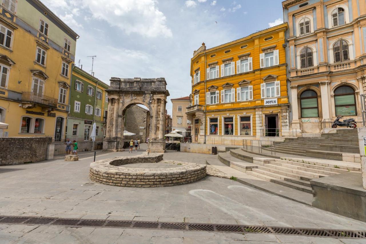 Apartment-old Town-dundo *